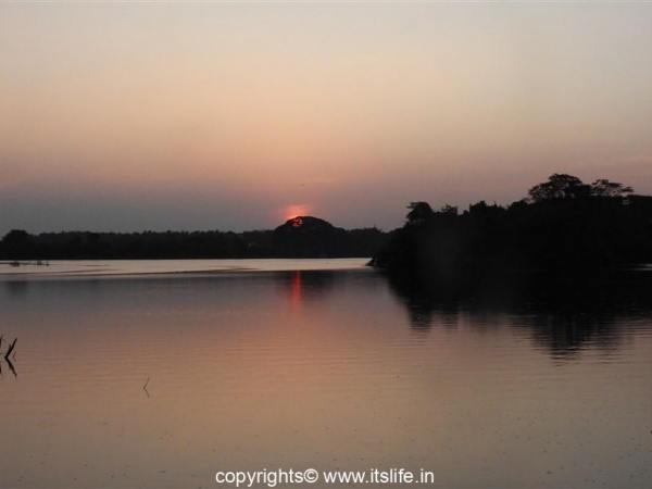 travel-mysore-lingambudhi-lake-12