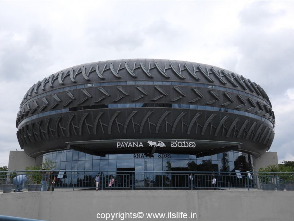 Payana Vintage and Classic Car Museum