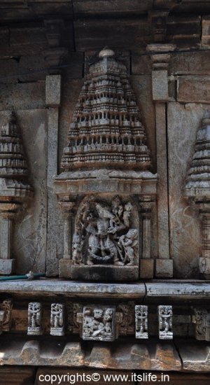 Brahmeshvara Temple, Kikkeri