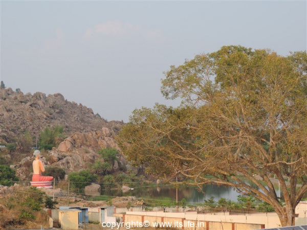 Yoga Narasimha and Saint Ramanujacharya temple, Todanur