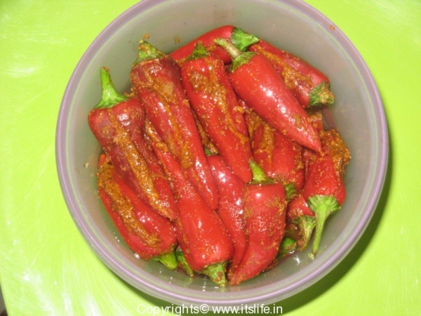 Stuffed Red Chili Pickle