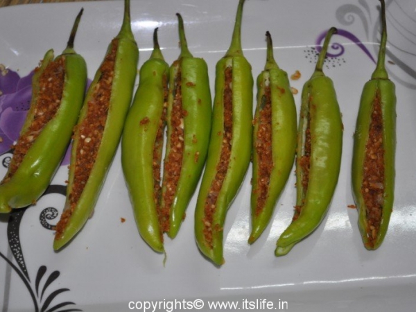 Groundnuts Stuffed Chilies