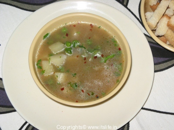 Potato and Peas Soup