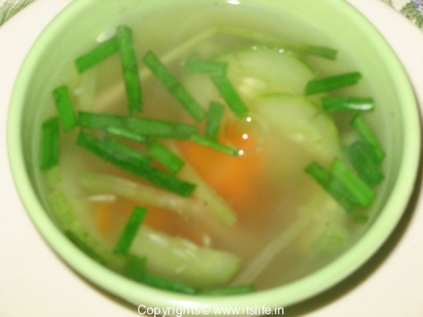 Cucumber Carrot Clear Soup