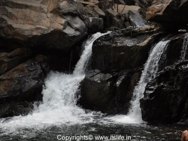Hanumanagundi Waterfalls