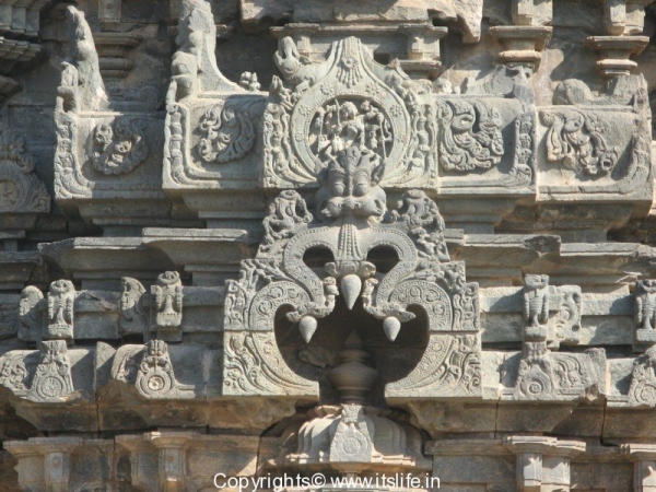 amruteswara-temple-annigeri