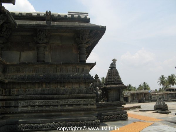 Saumyanayaki Temple
