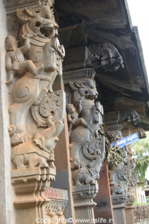 Ikkeri Akhilandeswari Temple