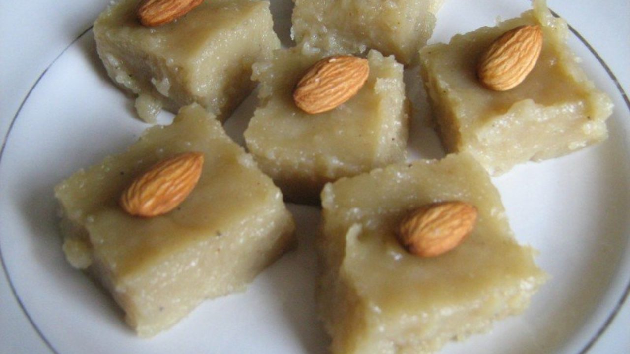 Ragi Halwa Recipe | Healthy Indian Sweet Made With Ragi