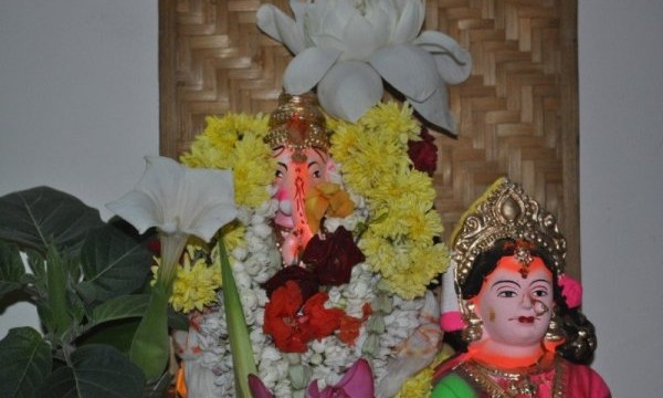Pushpa Pooja
