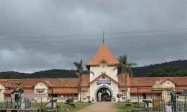 Statues of Postman Basappa and Commandant Bhujangarao Jagadale