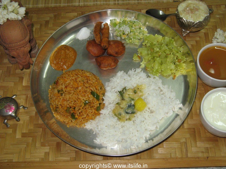 Festive Food, Gudi Padwa, Itslife Photos, Life Photos, Ugadi Festival | Itslife.in
