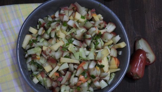 Water Apple Salad